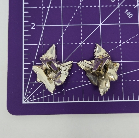 VINTAGE FLORENZA SILVER AB RED CRYSYAL FLOWER EARRINGS CLIP ON FASHION JEWELRY - Picture 5 of 13